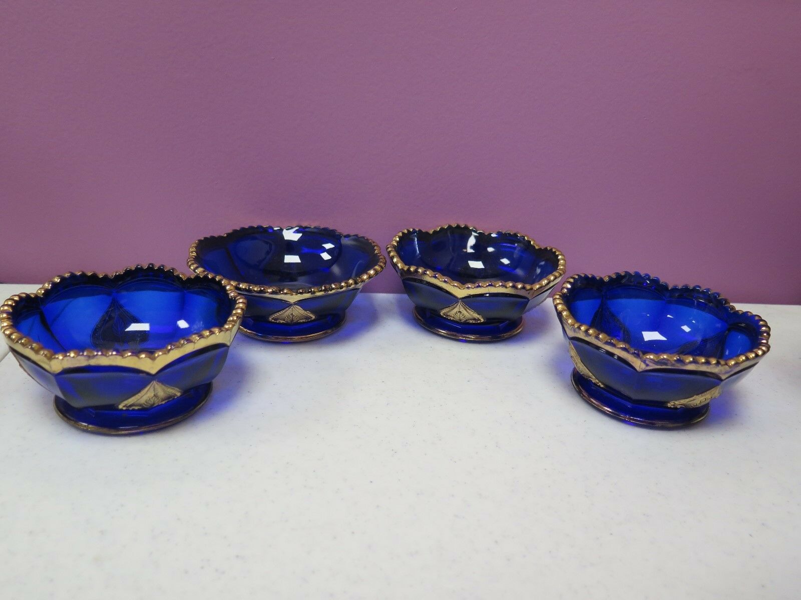 4 Vntg Northwood Regent Leaf Medallion Cobalt Blue Glass Berry Bowls Gold *rare*