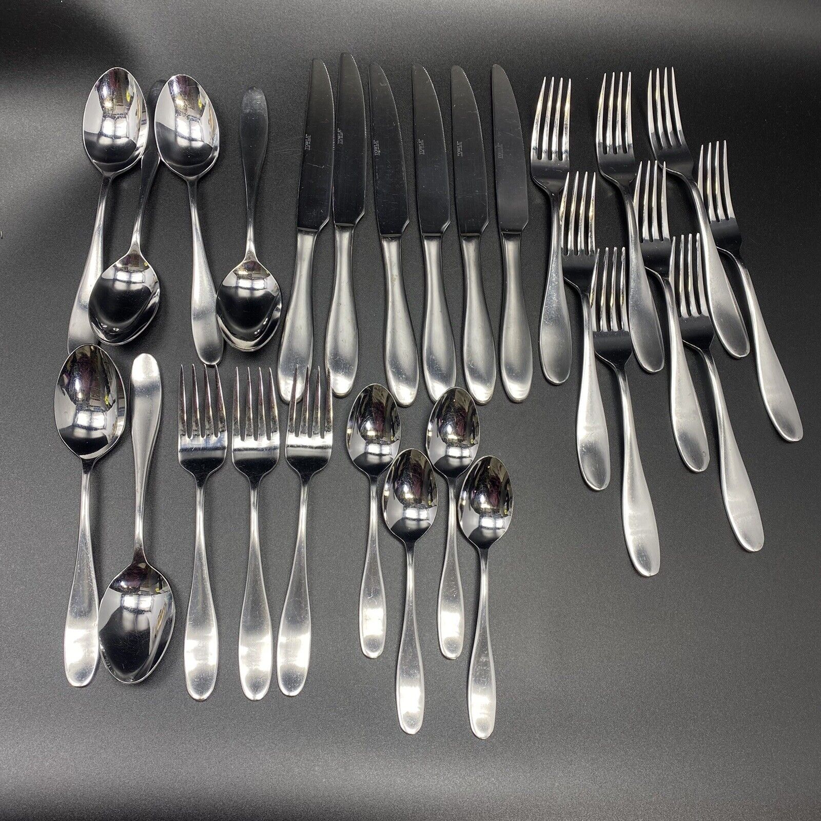 Towle Satin Petal Stainless Knives Forks Spoons 18/0 Lot Of 25