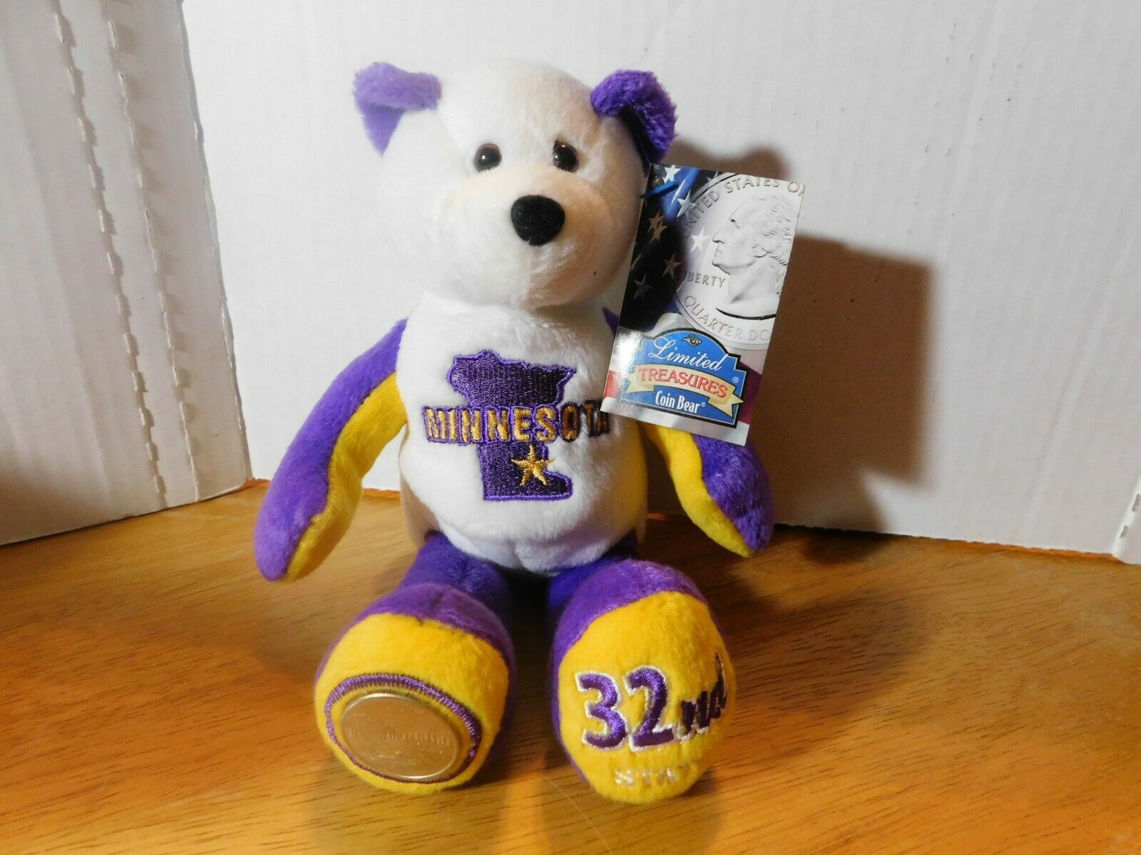 Limited Treasures #32 Minnesota State Coin Bears
